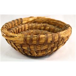 1890 Pima Wheat Straw Basket