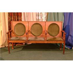 A Victorian 3 Seater Settle with Bobbin Mo...