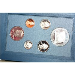 1987-S US Mint Prestige Proof Set W/Commerative US Constitution 200th Anniversary $1 Coin