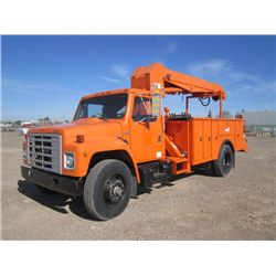 1985 International S1900 S/A Auger Truck