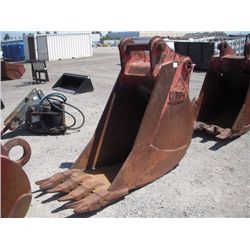 WBM 30" Excavator Bucket w/ Teeth