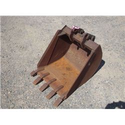 24" Backhoe Bucket w/ Teeth