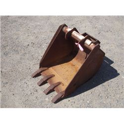 Melroe 24" Backhoe Bucket w/ Teeth