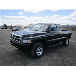 1999 Dodge Ram 1500 4X4  4-Door Pickup Truck