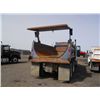 Image 8 : 1991 Peterbilt 377 T/A Dump Truck