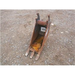 WBM 12" Backhoe Bucket w/ Teeth