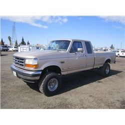1993 Ford F150 XLT 4x4 Pickup Truck