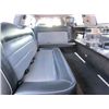 Image 10 : 2000 Lincoln Town Car Limousine