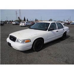 2003 Ford Crown Victoria Sedan