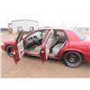 Image 5 : 1999 Ford Crown Victoria Sedan