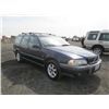Image 2 : 1999 Volvo V70 XC Cross Country AWD Wagon
