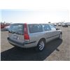 Image 3 : 2001 Volvo V70 Sedan