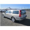 Image 4 : 2001 Volvo V70 Sedan
