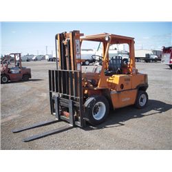 1977 Clark C500YS80 Forklift