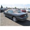 Image 4 : 1996 Ford Mustang Convertible