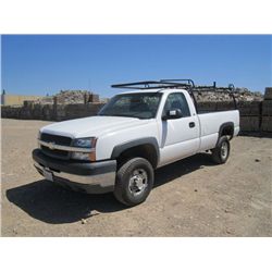 2004 Chevrolet Silverado 3500 Pickup Truck