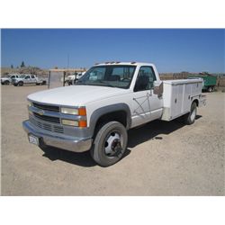 2000 Chevrolet 3500 HD S/A Utility Truck