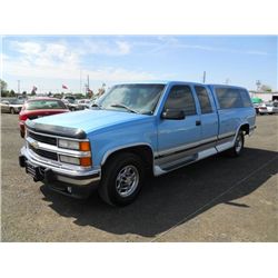 1997 Chevrolet 2500 Silverado Xtra Cab Pickup w/ Shell