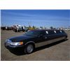 Image 1 : 2000 Lincoln Town Car Pzazz Series Limousine