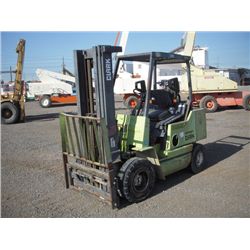 Clark CPS25MB Forklift