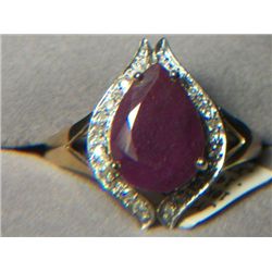 10k GOLD RUBY RING SIZE 8