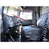 Image 7 : 2000 - PETERBUILT 379 TRACTOR