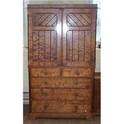 A good Victorian pitch pine bedroom suite to...