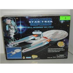 PLAYMATES STAR TREK FIRST CONTACT USS ENTERPRISE