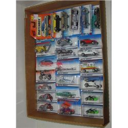 LOT 23 MATTEL HOT WHEELS MATCHBOX DIECAST TOY CARS