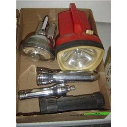 LOT 5 VINTAGE FLASH LIGHTS RAYOVAC HEAVY DUTY