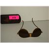 Image 1 : VINTAGE FOLDING SUNGLASSES IN CASE