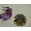 Image 2 : LOT 2 VINTAGE ART GLASS PAPERWEIGHTS