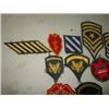 Image 2 : LOT 10 VINTAGE US MILITARY PATCHES CHEVRONS