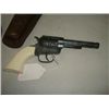 Image 4 : VINTAGE ACTOY PONY BOY SIX SHOOTER CAP GUN TOY