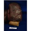 Image 2 : SIGNED GOLDSMITH 178 BOXING GLOVE SONNY LISTON