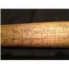 Image 2 : 1932 NEW YORK YANKEES TEAM SIGNED BASEBALL BAT
