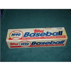 UNOPENED 1990 TOPPS BASEBALL CARD COLLECTOR SET