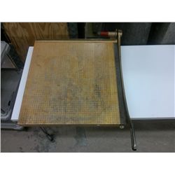 Ingento large Paper Cutter, Industrial sized