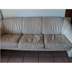 WHITE LEATHER LOVE SEAT