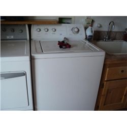 WHIRLPOOL ULTIMATE CARE II WASHING MACHINE