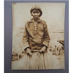 OLD PHOTOGRAPH