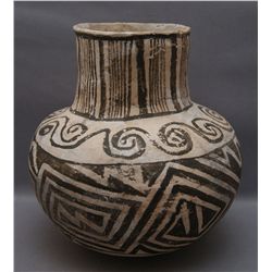 ANASAZI POTTERY JAR