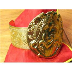 Vintage Art Nouveau Brass Womens Cuff / Bangle Lions He