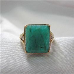 Beautiful 4.20 ct Emerald and .30 ct Diamond Ring in 14