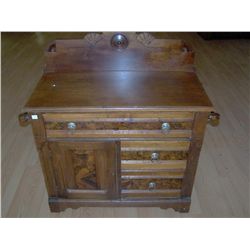 Walnut Early Canadian washstand.