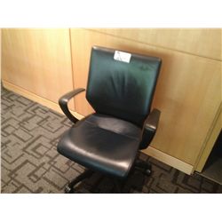 KIELHAUER BLUE LEATHER BOARDROOM CHAIR