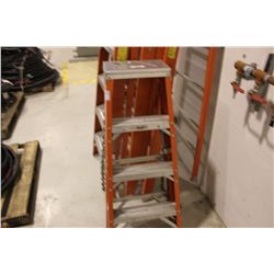 ALLRIGHT 4' STEP LADDER
