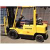 Image 1 : HYSTER 5000LB. 3 STAGE PROPANE FORKLIFT