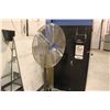 Image 1 : MACH 30 SHOP FAN, 2 DOOR CABINET AND TOOL RACK