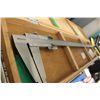 Image 1 : MITUTOYO 42" PRECISION CALIPER